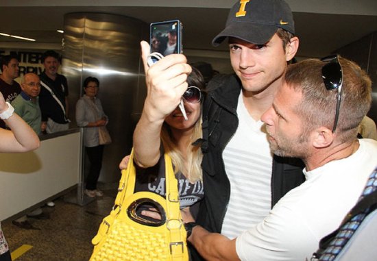 Ashton Kutcher Ashton Kutcher